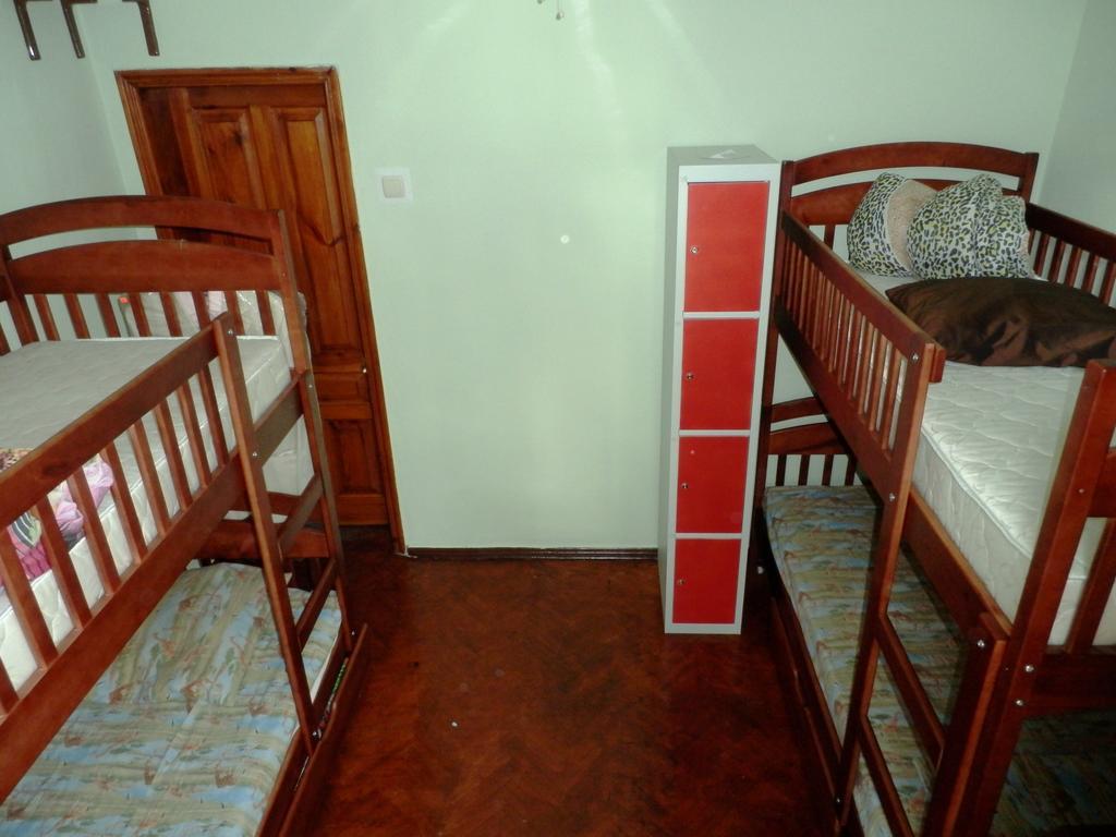 Yourhostel Kyjev Pokoj fotografie