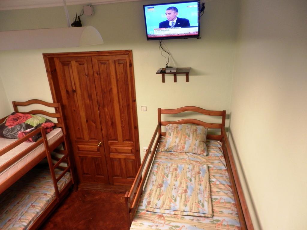 Yourhostel Kyjev Pokoj fotografie