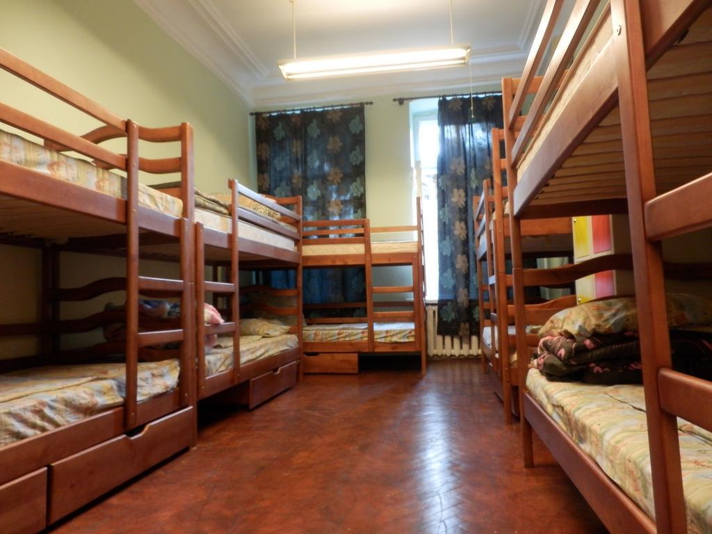 Yourhostel Kyjev Pokoj fotografie