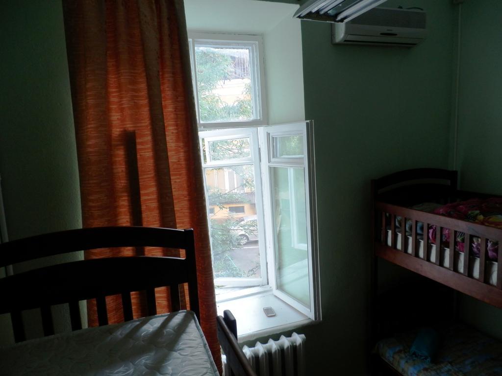 Yourhostel Kyjev Pokoj fotografie