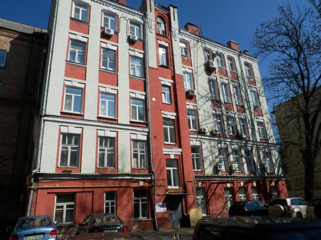 Yourhostel Kyjev Exteriér fotografie